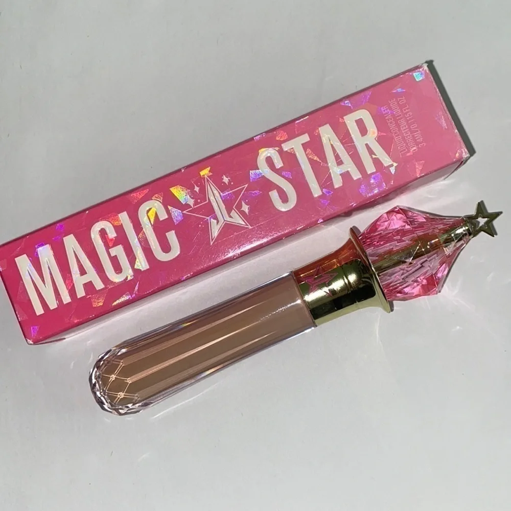 Jeffree Star concealer NEW in box c16.5 magic star‎